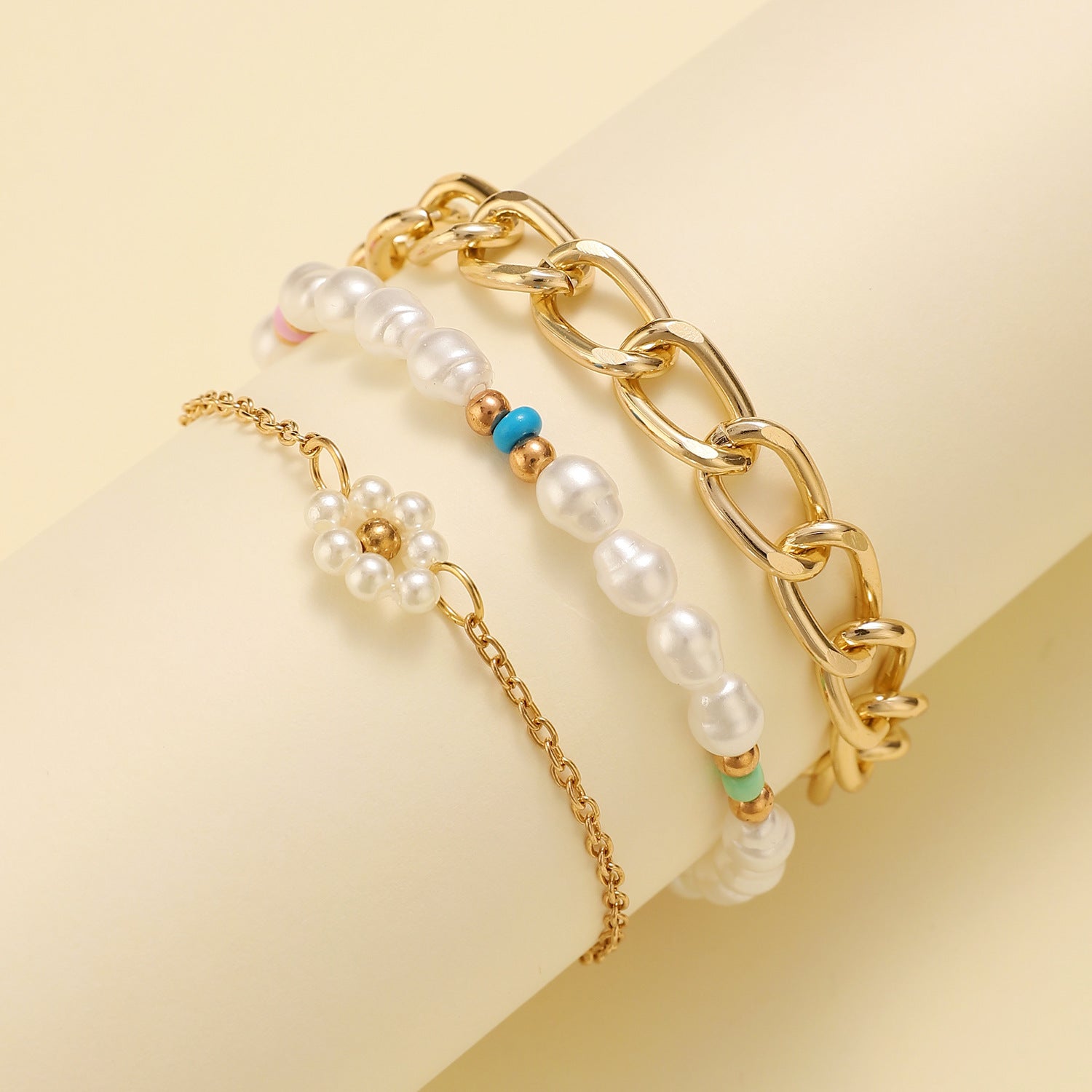 simple-cuban-thick-chain-pearl-flower-female-shopngo-silo-image4.jpg