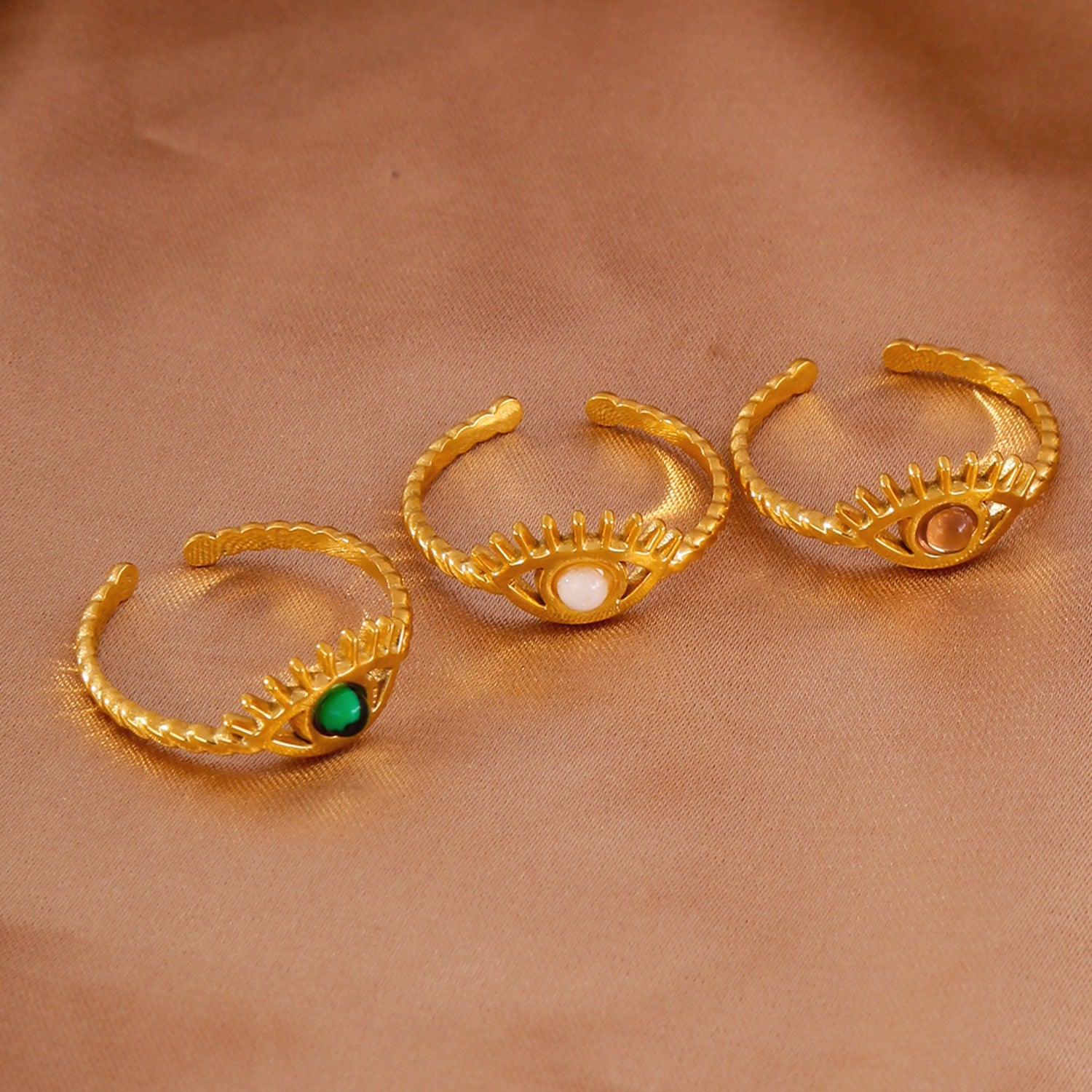 18k-gold-wisdom-eye-gemstone-inlaid-ring-shopngo-silo-image1.jpg