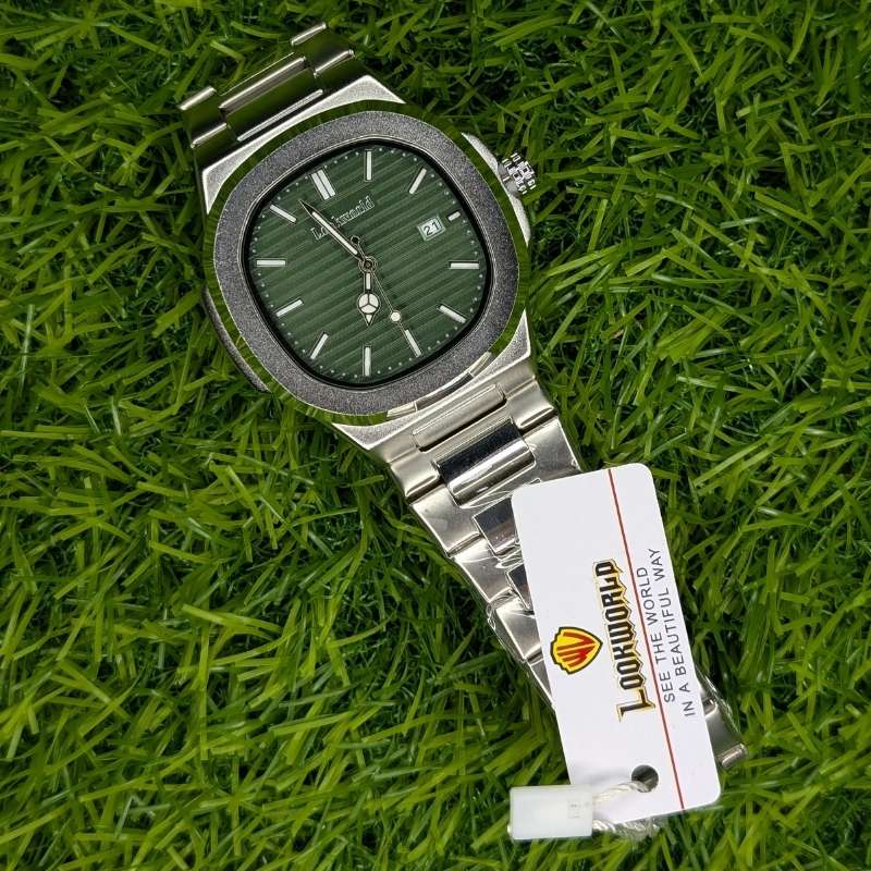 Watch LookWorld Green Dial Silver Chain