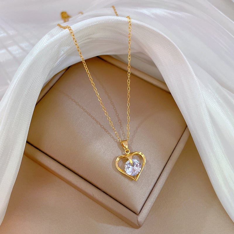 Light Luxury Temperament Real Gold Gorgeous Loving Heart Zircon Necklace For Women