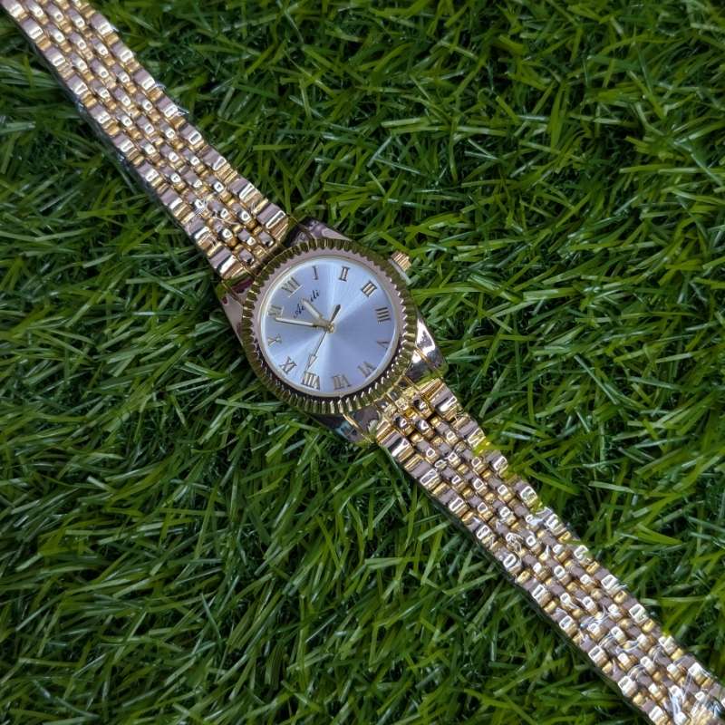 Aogili Golden Chain With White Round Dial