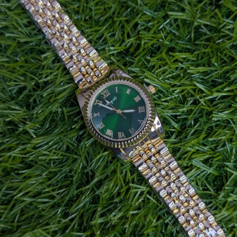 Aogili Golden Chain With Green Round Dial