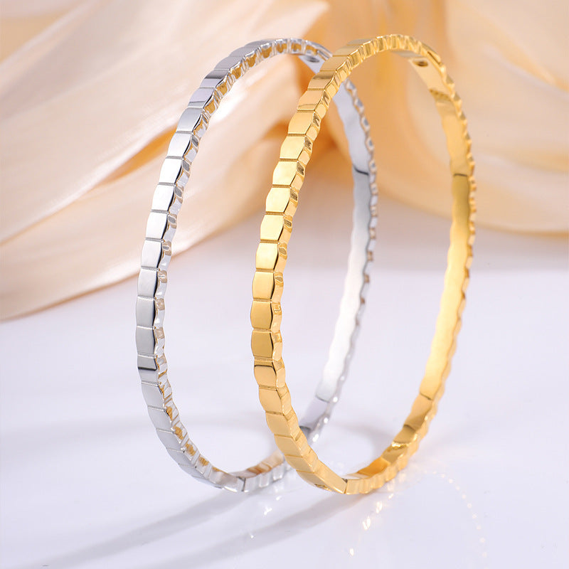 ins-irregular-honeycomb-shaped-bracelet-fashion-minimalist-titanium-steel-womens-jewelry-shopngo-silo-image.jpg