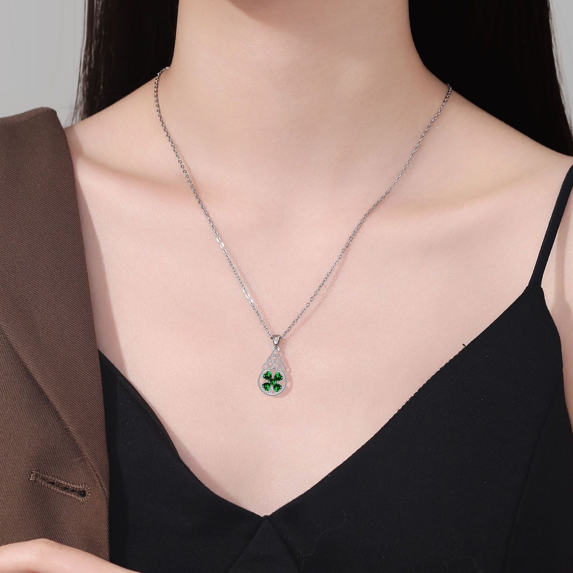 European And American Clover Lucky Female Pendant Celtic Advanced Sense