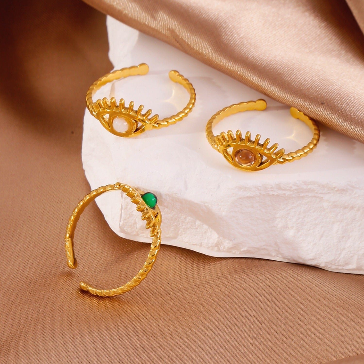 18k-gold-wisdom-eye-gemstone-inlaid-ring-shopngo-silo-image2.jpg
